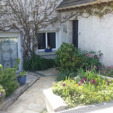 Les Nympheas, Appart Au Calme Et Grand Jardin A 15 Min De Disneyland, Crecy-la-Chapelle Exterior photo